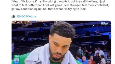 大乐透期号专家一致认定韩镕泽手球直红